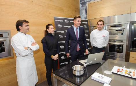 Yannick Alléno, tříhvězdičkový Michelinský šéfkuchař