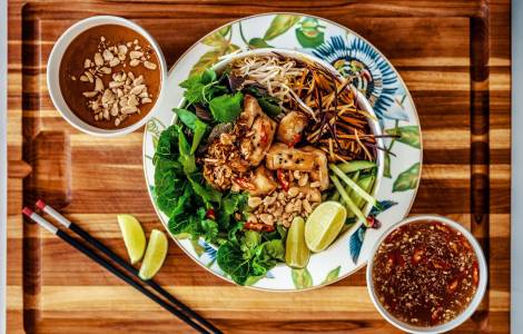 BÚN BÒ NAM BÔ S KŘUPAVÝM TOFU